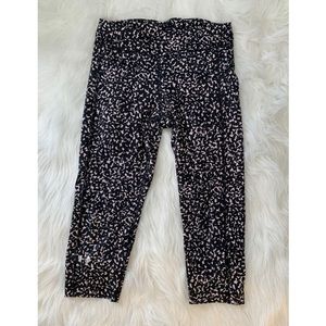 LAST CHANCE Under Armour Workout Capris